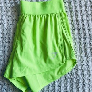 Gymshark Loose Training Shorts - Neon Green